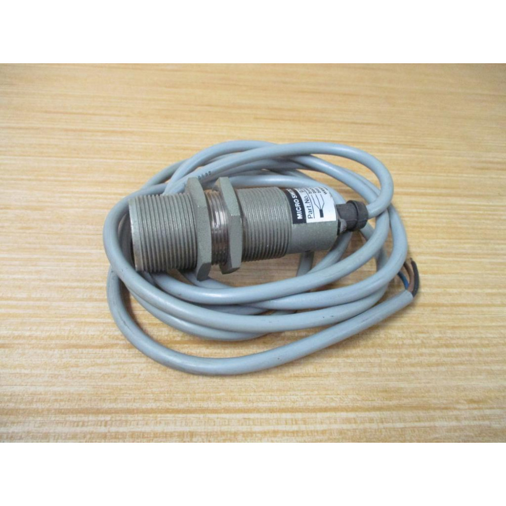 Honeywell 972CP15TM-A13P-L Micro Switch Proximity Switch - Used