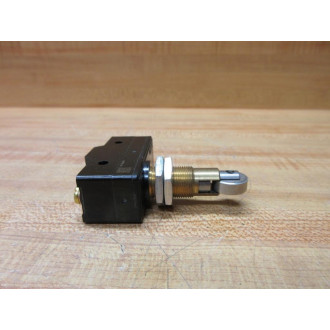 Omron Z-15GQ22-B7-K Limit Switch & Plunger Z15GQ22B7K (Pack of 2) - New No Box