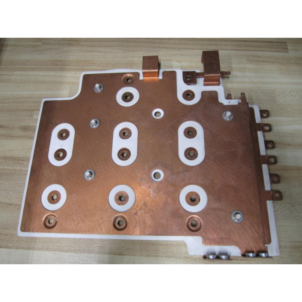 Siemens 6SE6440-2UD41-1FA1 Removed From Flat Contact - Used