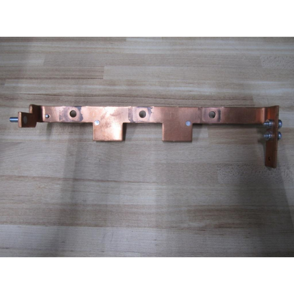 Siemens 6SE6440-2UD41-1FA1 Removed From 3 Buss Bar - Used