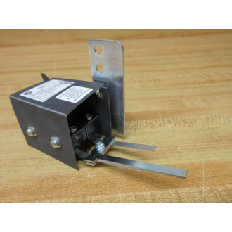 Allen Bradley 1494U-AE200 Electrical Interlock 1494UAE200