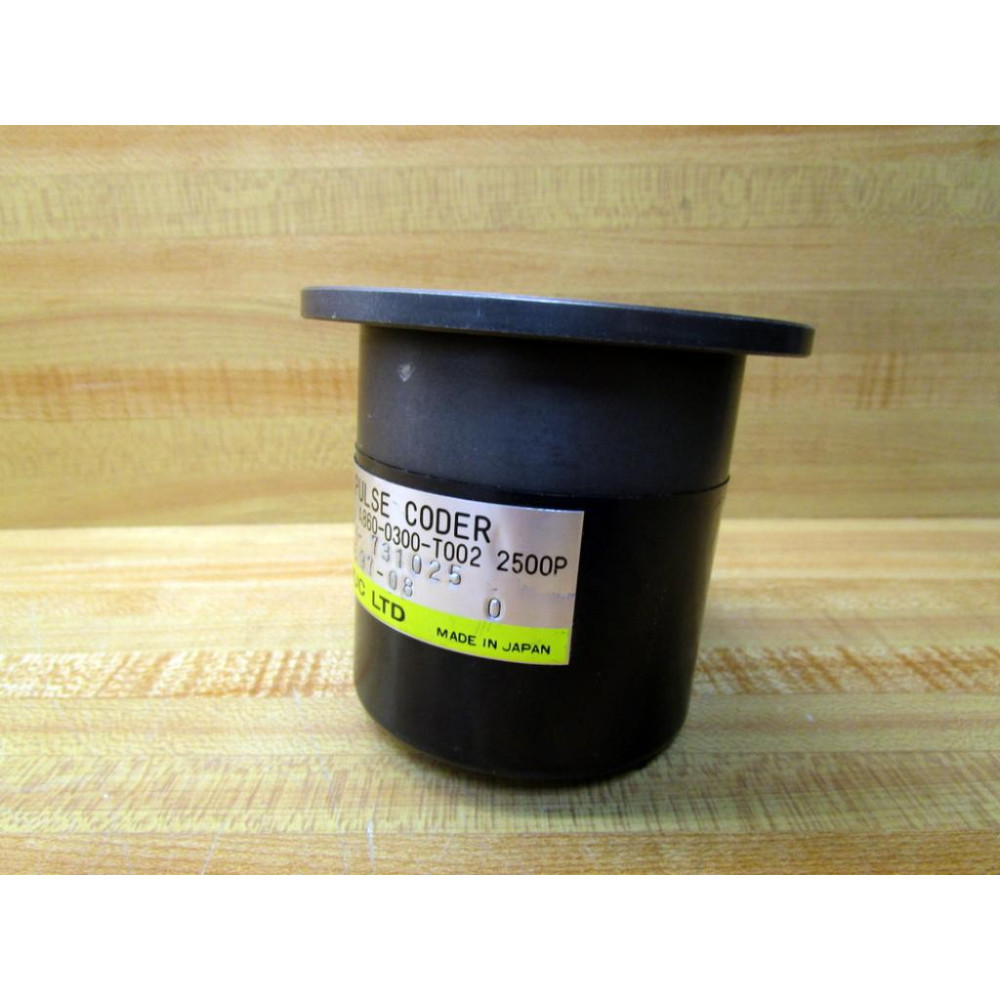 Fanuc A860-0300-T002 Pulse Coder A8600300T002 2500P - Used