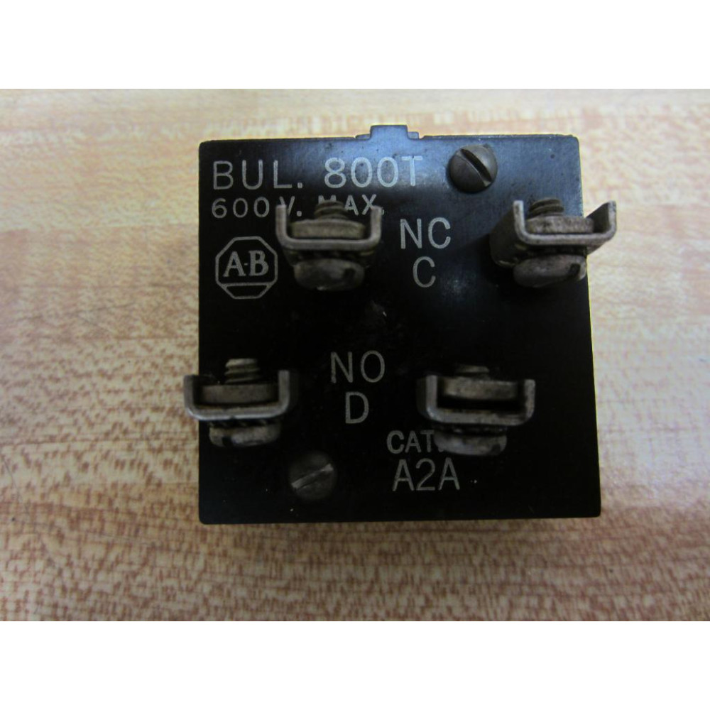 Allen Bradley 800T-A2A Push Button 800TA2A Contact Only - Used