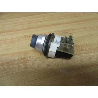 Allen Bradley 800T-H2 Selector Switch 800TH2 Series T,N  W800T-XA D,C - Used