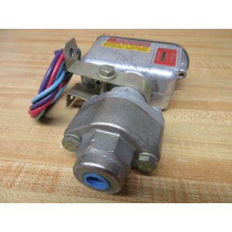 Barksdale C9612-3 Pressure Actuated Switch C96123 125-600 VAC - New No Box