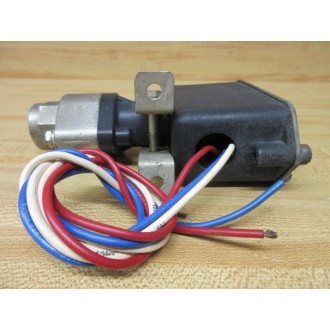 Barksdale C9612-3 Pressure Actuated Switch C96123 125-460 VAC - New No Box