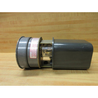Dwyer 3015C Photohelic Pressure Switch - Used