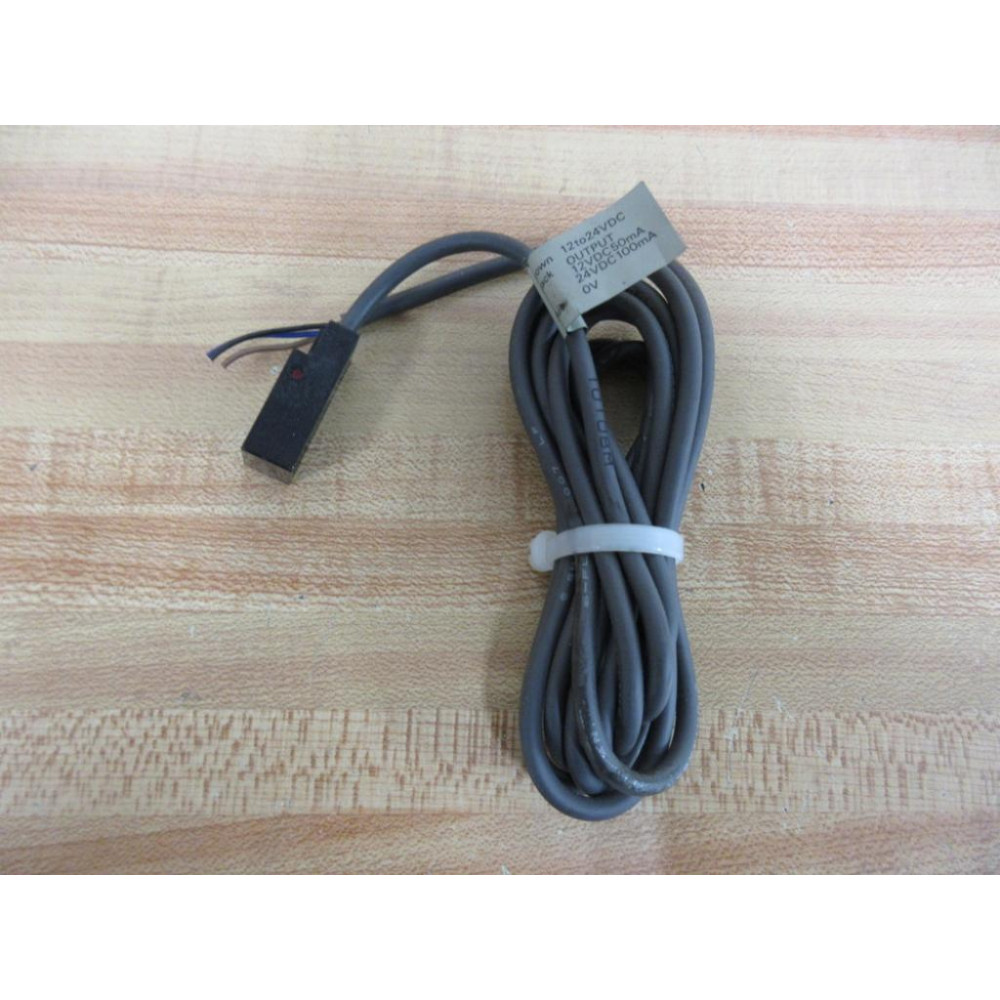 Omron TL-W5MB1 Proximity Switch TLW5MB1 - Used