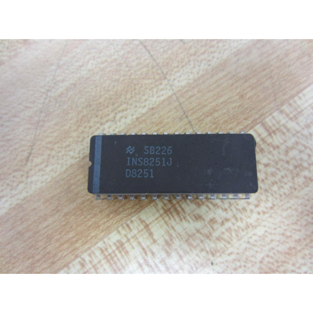 National Semiconductor INS8251J Integrated Circuit