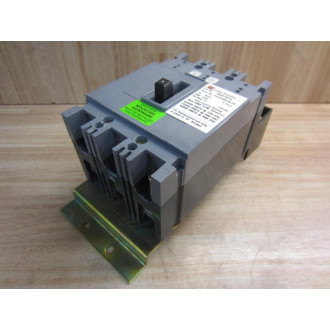 Cutler Hammer RHF3015 Eaton Circuit Breaker