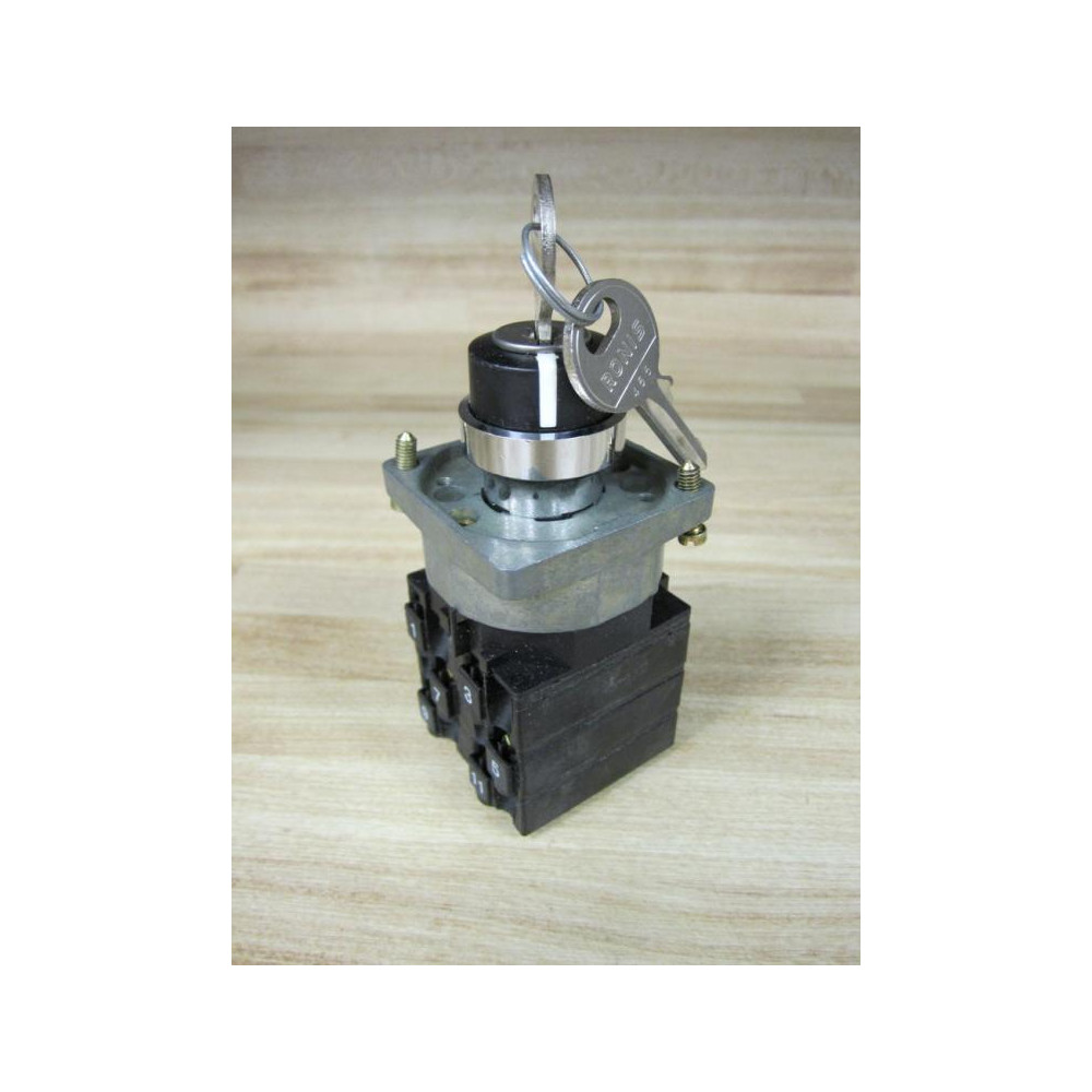 Telemecanique XBCD10612S11 Switch XBC D10612S11 WKeys - New No Box