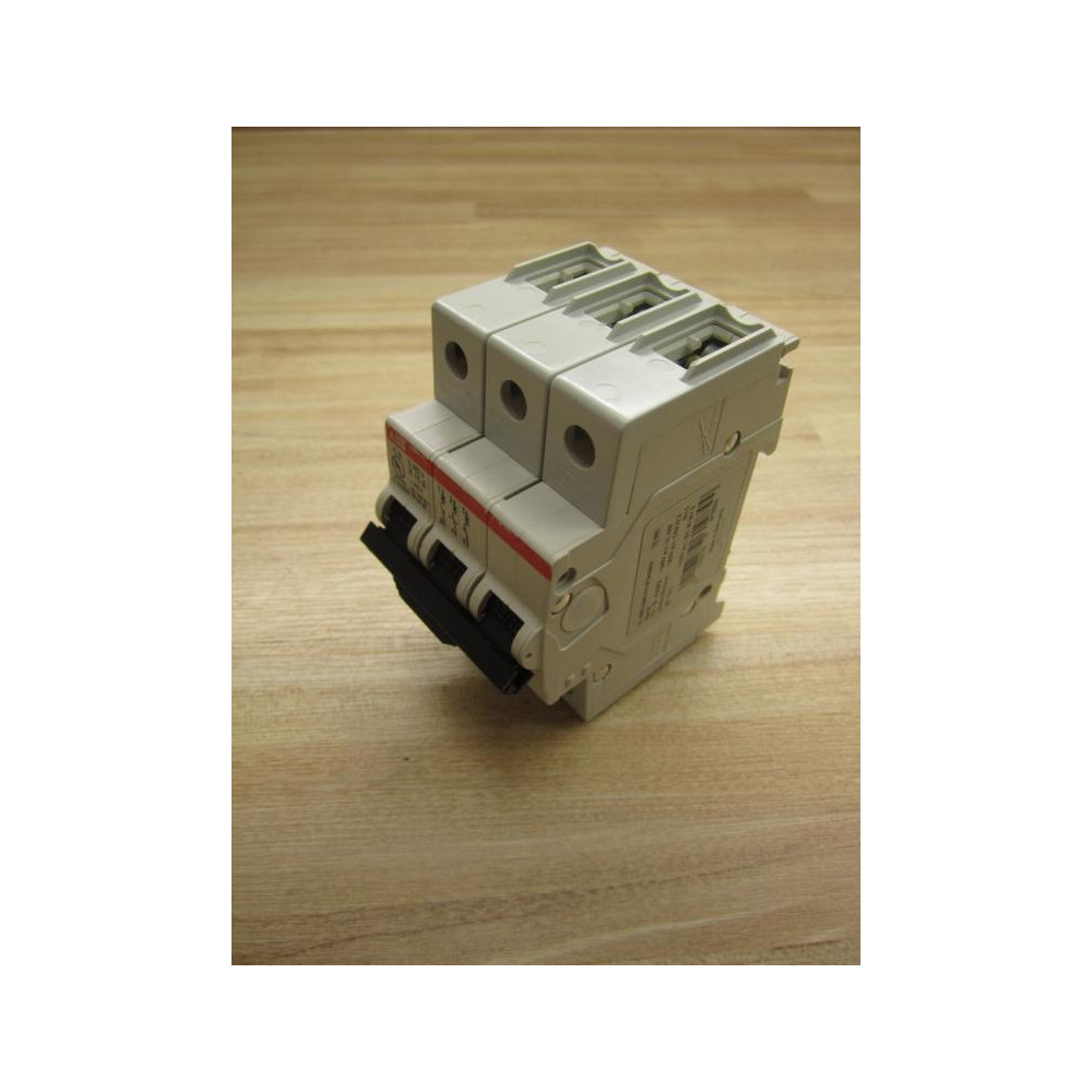 Asea Brown Broveri S-203-U-K15A ABB Circuit Breaker S203U-K15 - Used