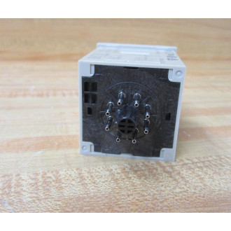 Omron H3CR-A8 Timer Range  1.2S-300H 100-240VAC 100-125VDC