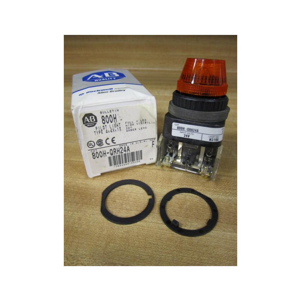 Allen Bradley 800H-QRH24A Pilot Light Series F     W 800T-Blank