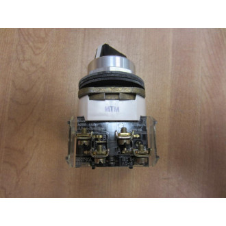 Allen Bradley 800T-H2B Switch 800TH2B W (2) 800T-XA Ser. T