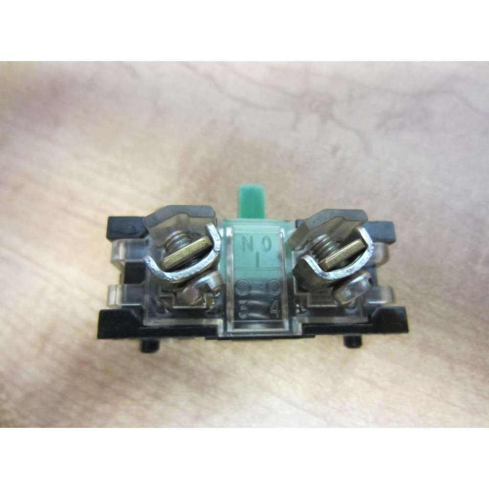 General Electric CR104PXC1 Contact Block - Used