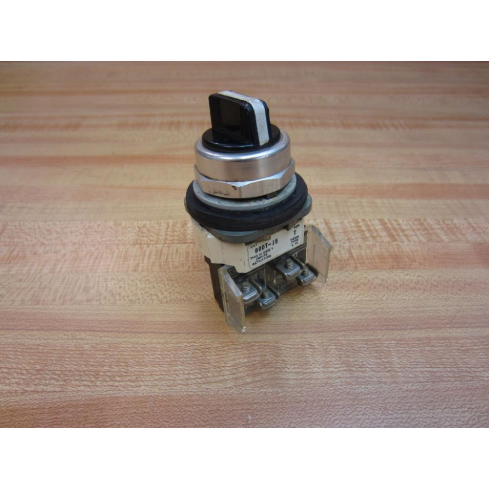 Allen Bradley 800T-J5A Selector Switch 800TJ5A w800T-XA - Used