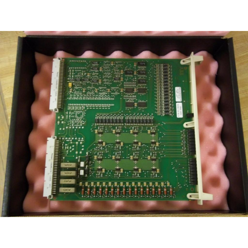 ABB YB 560 103 BD4 IO Board DSQC 223 - Used