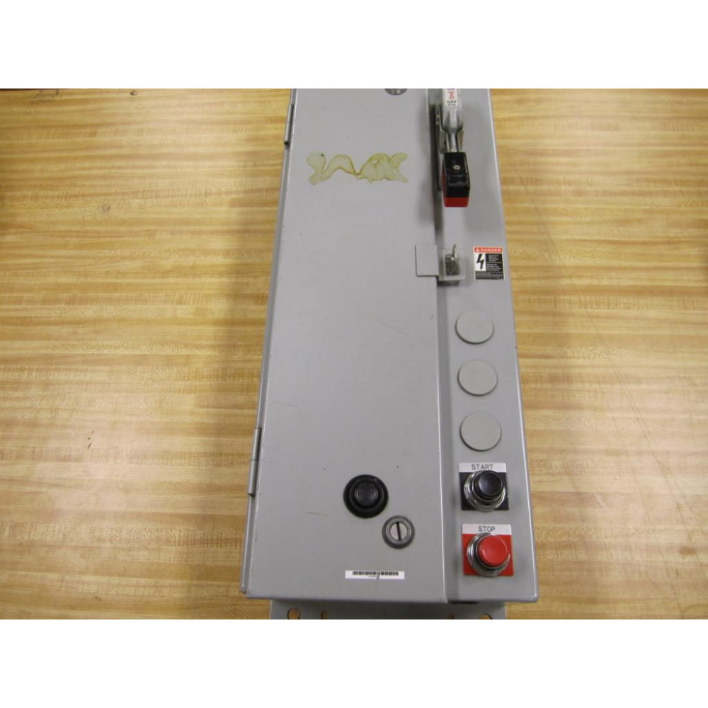 Cutler Hammer ECN1828CHE Eaton Starter HDT25318-002 - Used