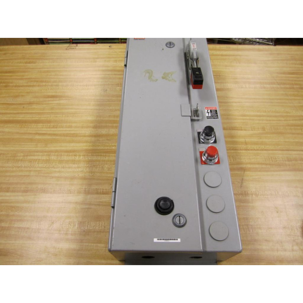 Cutler Hammer ECN1818CAC Eaton Starter Combo - Used