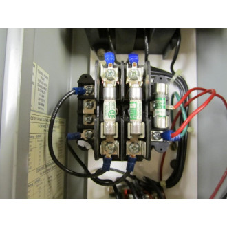 Cutler Hammer ECN1818CAC Eaton Starter Combo - Used