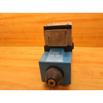 Vickers 02-119619 Pilot Valve 02119619 - Used