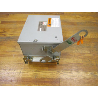 Siemens UVS361G Fusible Switch Plug 30 Amps 600 Volts AC - Used