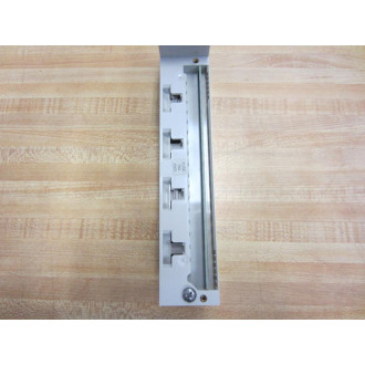 Schneider 140DDO84300 Output Module 140-DDO-843-00