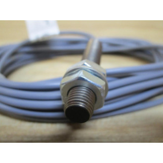 Cutler Hammer E57LAL8T111 Eaton Proximity Switch - New No Box