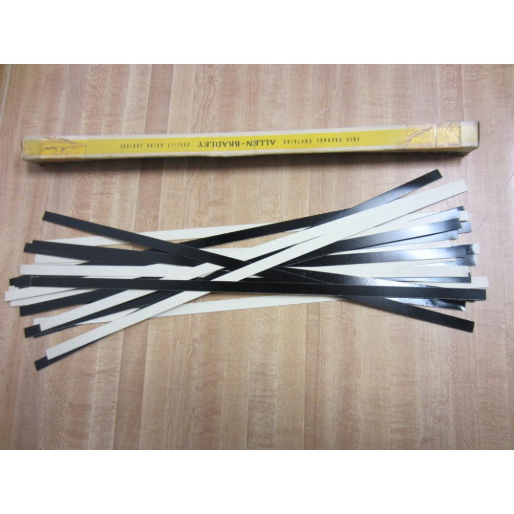 Allen Bradley 1492-N8 Marking Strips Adhesive Labels 1492N8 Ser A (Pack of 25)