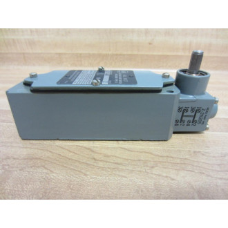 Allen Bradley 802T-AMT 802TAMT Limit Switch Series 2 - New No Box