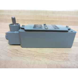 Allen Bradley 802T-AMT 802TAMT Limit Switch Series 2 - New No Box