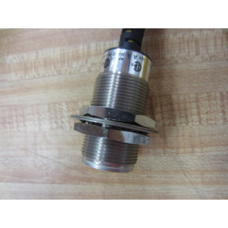 Allen Bradley 871TM-BH10N30-H2 Proximity Sensor 871TMBH10N30H2 - New No Box