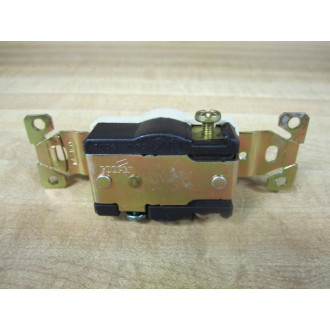 Cooper 1877V Single Box Receptacle 5-20 - New No Box