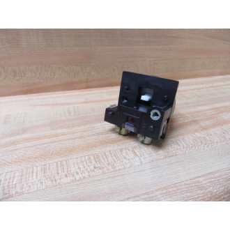 General Electric CR104PBG01R1 Push Button GE WContact Block - New No Box