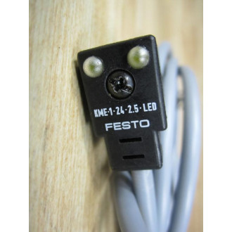 Festo KME-1-24-2.5-LED Cable KME12425LED 8' Cable - Used