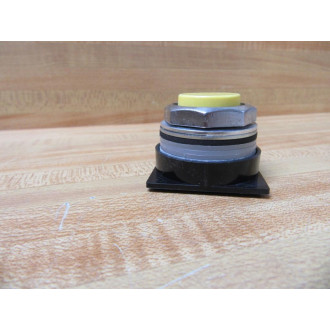 General Electric CR104PBG00E2 Pushbutton GE - New No Box
