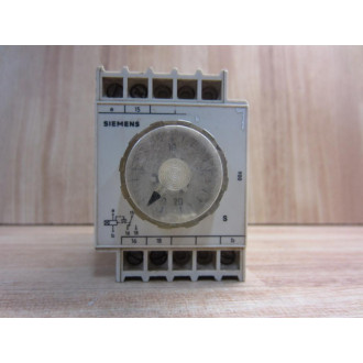 Siemens 7PR2200-1JF Timer 7PR22001JF - Used
