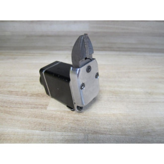 Star NC-20RA Air Nipper WO Metal Base - Used