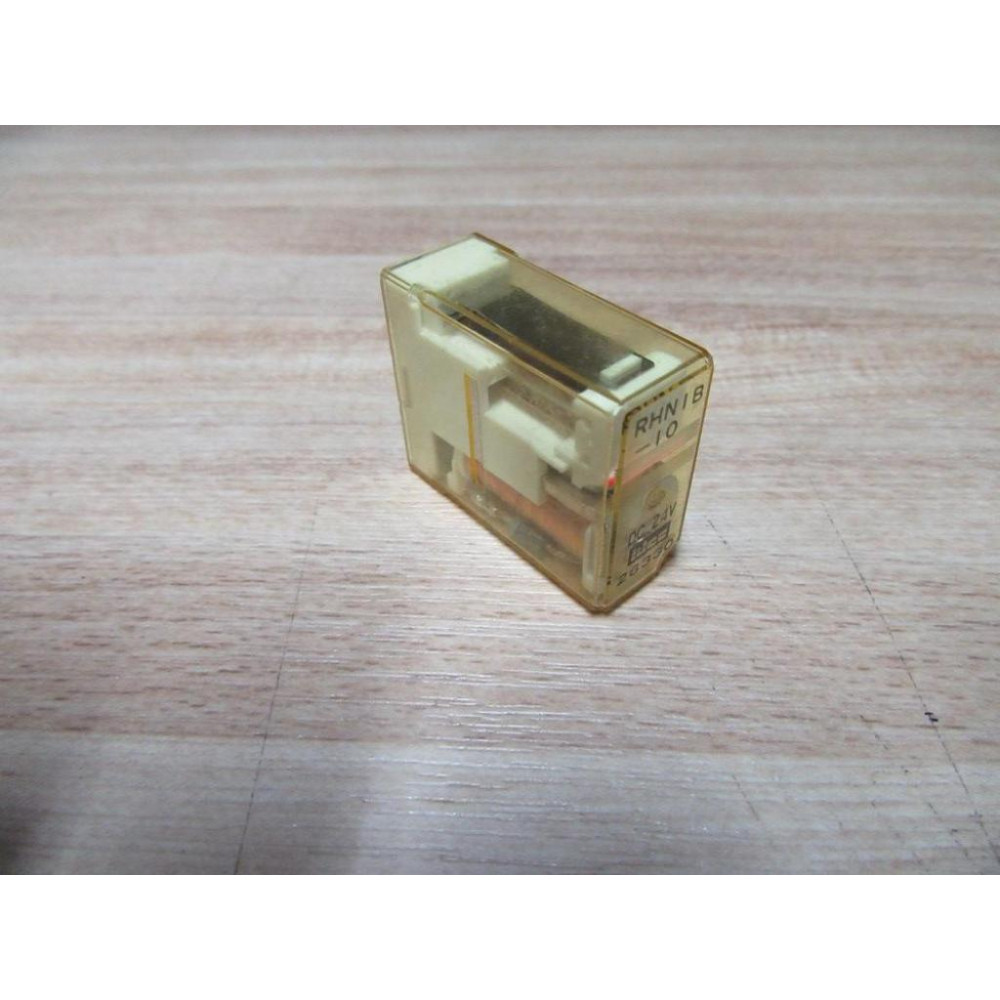 IDEC RHN1B-10-DC24V Relay RHN1B10DC24V - New No Box