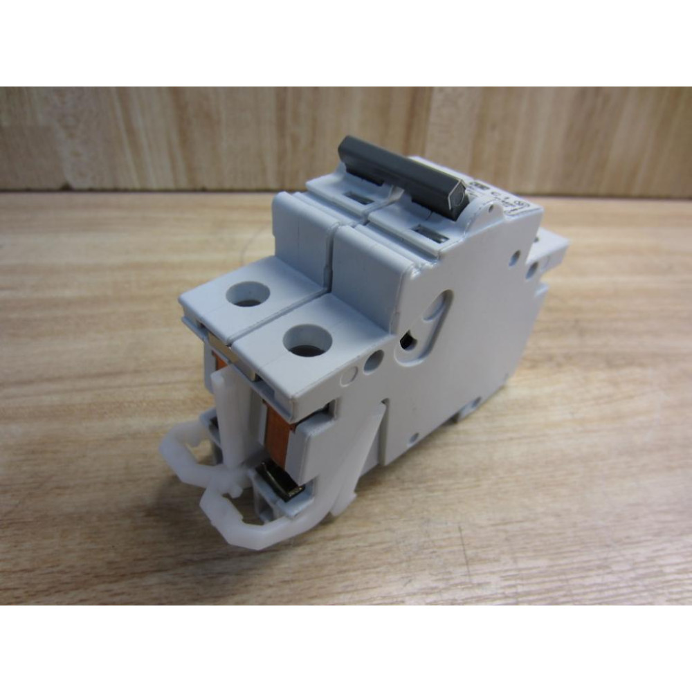 Cutler Hammer SPCL2C01 Eaton Circuit Breaker - Used