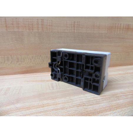 Siemens 3RK1205-0BQ00-0AA3 Safety Control Module - Used