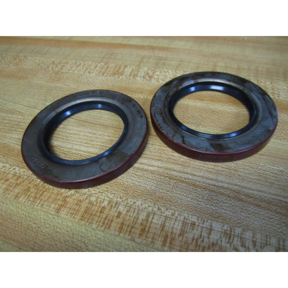 National Federal Mogul 472394 Oil Seal (Pack of 2) - New No Box