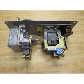 Square D 8991 AT018 Timing Relay 8991-ATO18 - New No Box