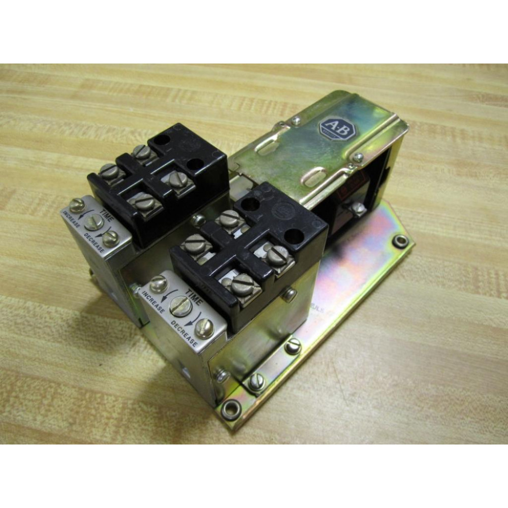 Allen Bradley 849-ZOD122 Pneumatic Timer 849-Z0D122 - New No Box