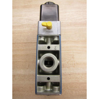 Wabco 5722070220 Valve - New No Box