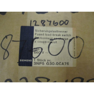 Siemens 3NP5 030-0CA76 Load-Break Switch 3NP50300CA76