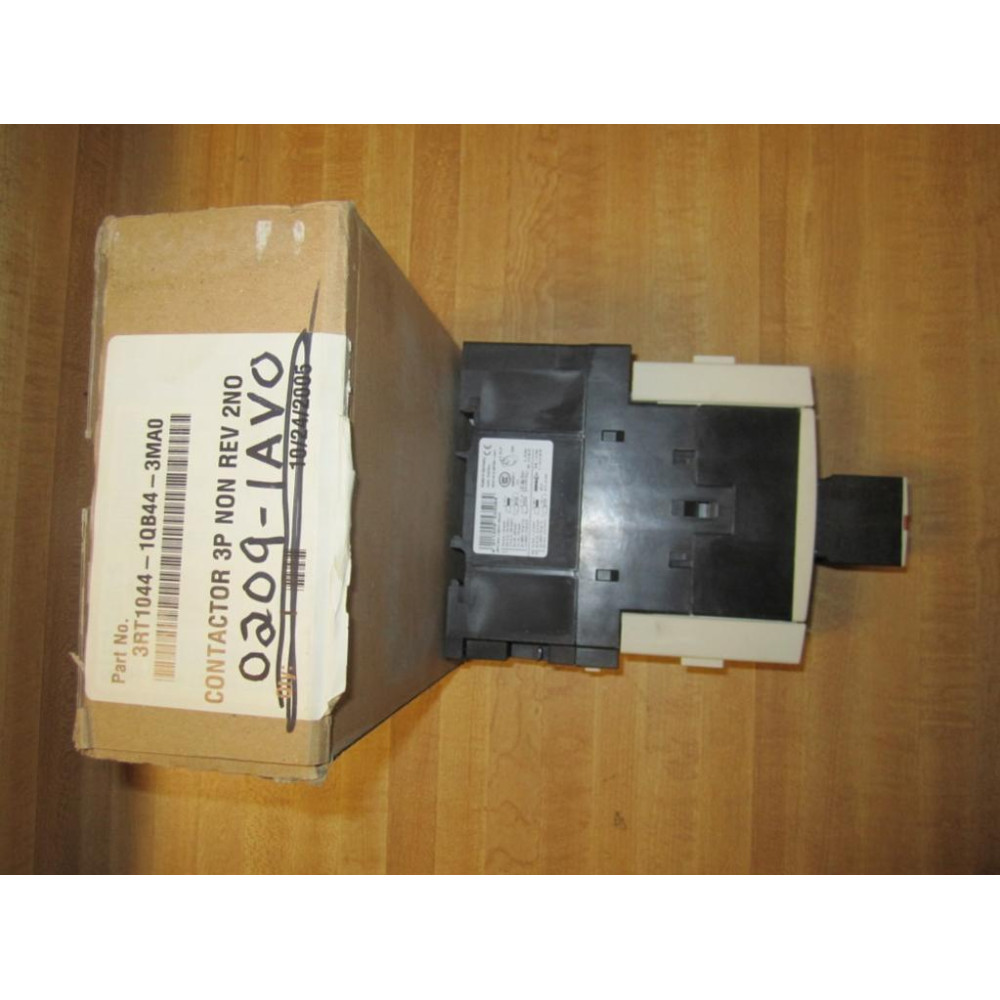 Siemens 3RT1044-1QB44-3MA0 Contactor 3RT10441QB443MA0