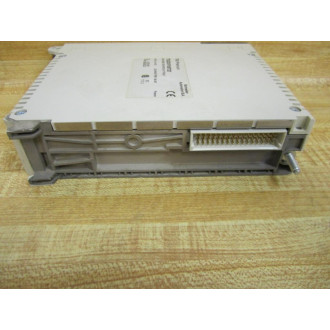 Schneider TSX-DSY-08T22 Output Module TSXDSY08T22 - Used