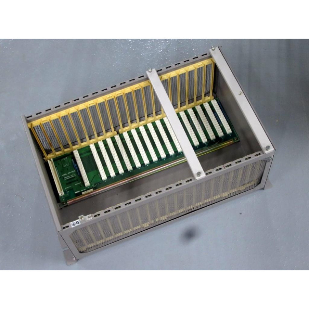 Siemens 505-6516 16-Slot PLC Rack 5056516 W2 Top Slots - Used Siemens 505-6516 16-Slot PLC Rack 5056516 W2 Top Slots - Used